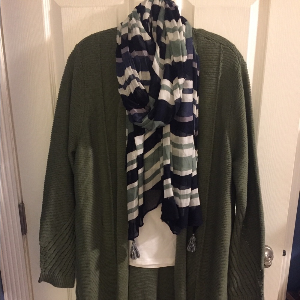 Green Loft Outlet Long Sweater Sz XL